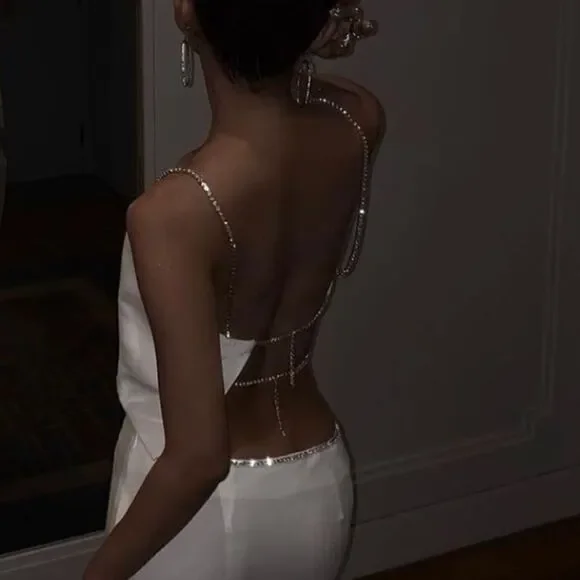 White cowl party tank - Picture 2 of 10